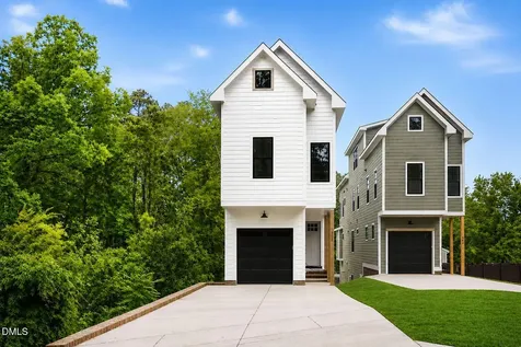 502 W Chatham Street Apex NC 27502