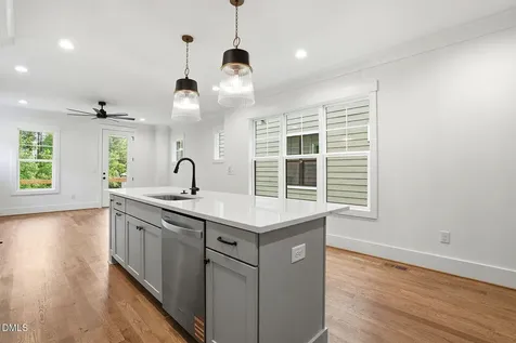 502 W Chatham Street Apex NC 27502