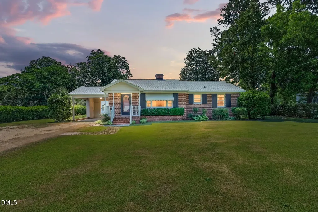 403 S Pearl Street Princeton NC 27569