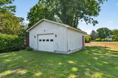 403 S Pearl Street Princeton NC 27569