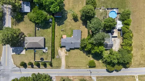 403 S Pearl Street Princeton NC 27569