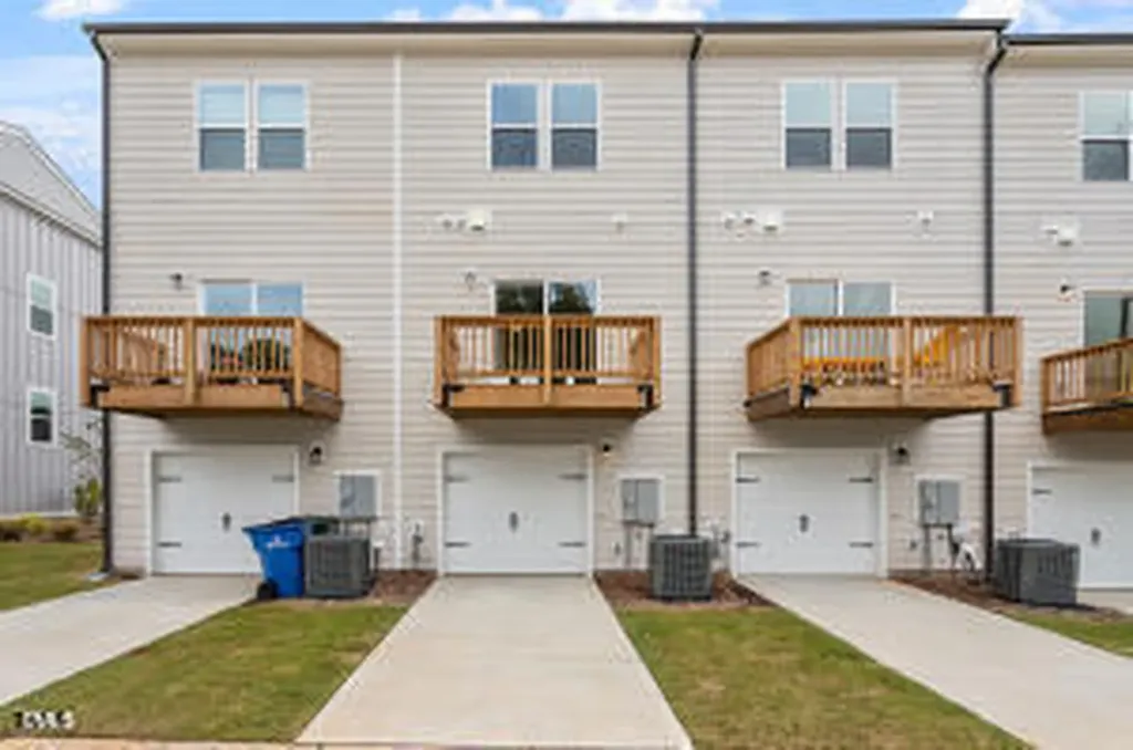 443 N Fisher Street Raleigh NC 27610