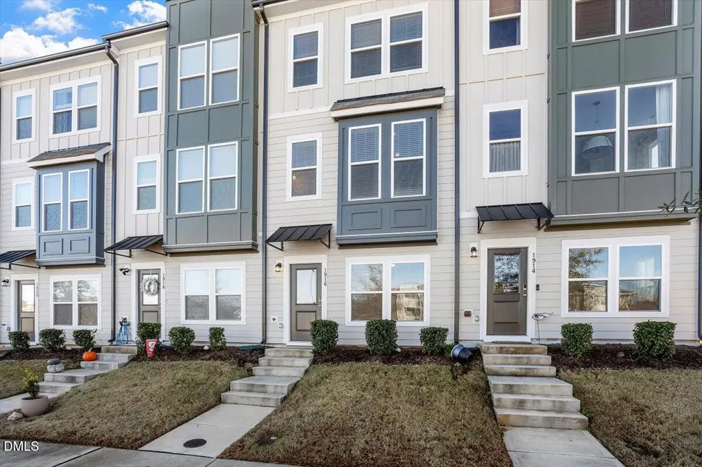 1916 Oak City Lane Raleigh NC 27610