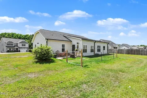 218 Planters Ridge Drive Pikeville NC 27863