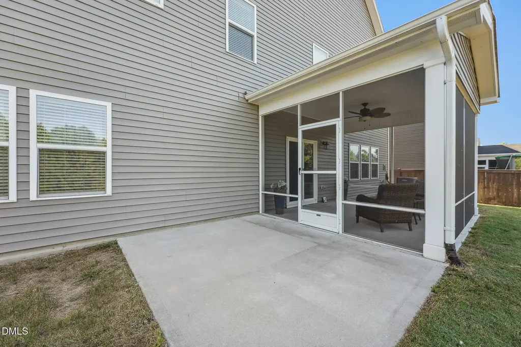 2616 Nordmann Fir Road Raleigh NC 27616