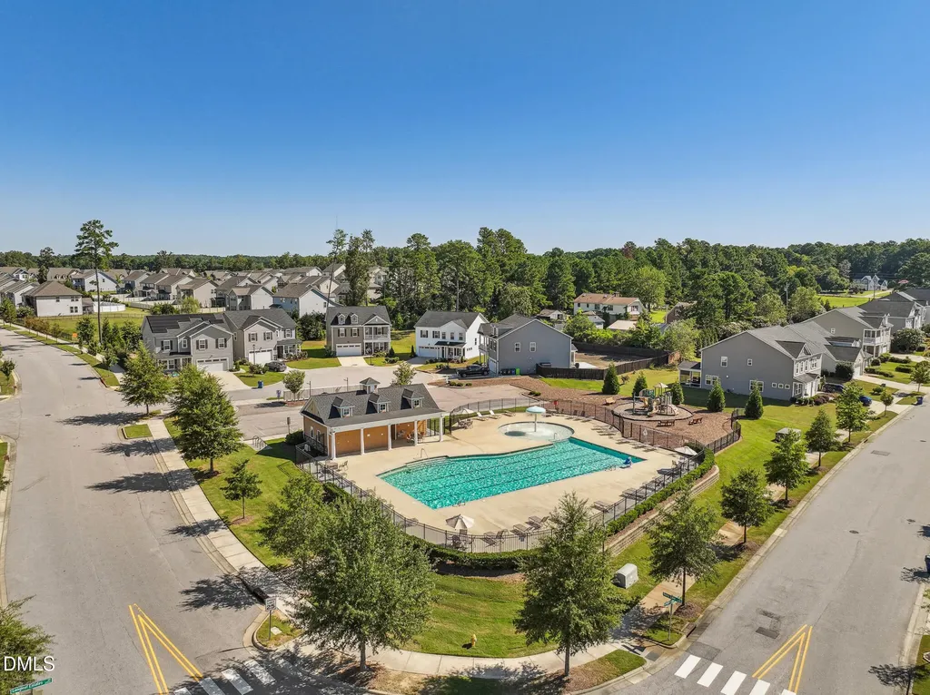 2616 Nordmann Fir Road Raleigh NC 27616
