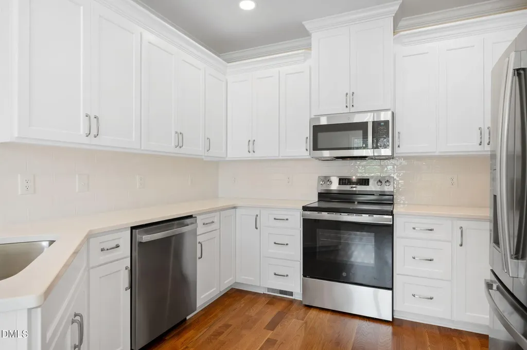 9453 Nc 42 Holly Springs NC 27540