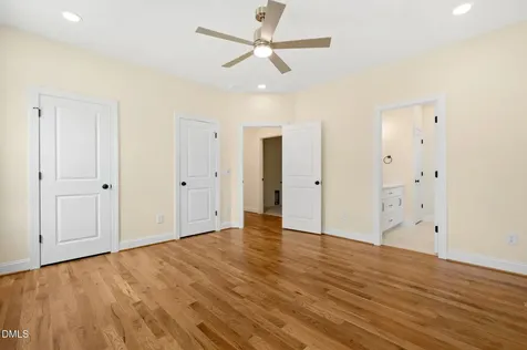 9453 Nc 42 Holly Springs NC 27540