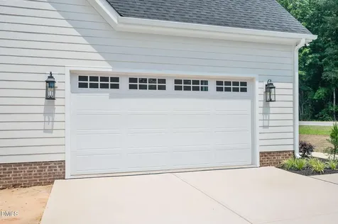 9453 Nc 42 Holly Springs NC 27540