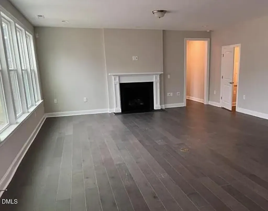 101 Sage Thrush Bend Holly Springs NC 27540