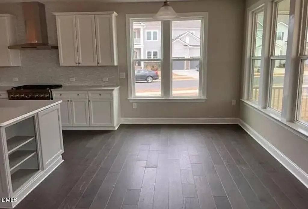 101 Sage Thrush Bend Holly Springs NC 27540