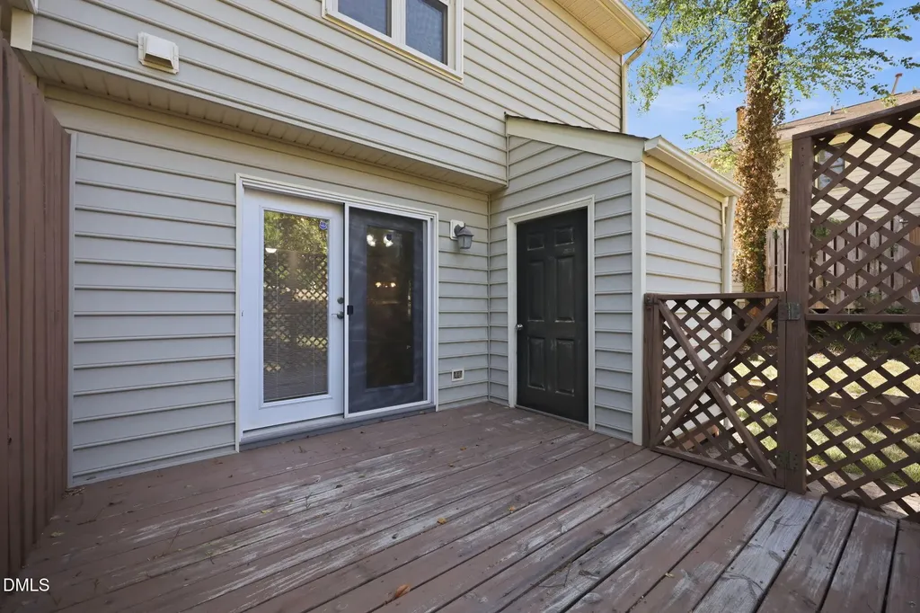 6614 Orford Court Raleigh NC 27615