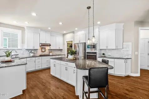 2061 Pineola Bog Trail Apex NC 27502
