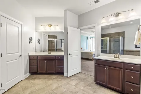 2061 Pineola Bog Trail Apex NC 27502