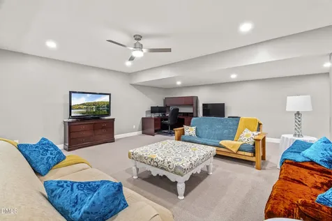 2061 Pineola Bog Trail Apex NC 27502