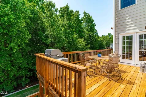 2061 Pineola Bog Trail Apex NC 27502