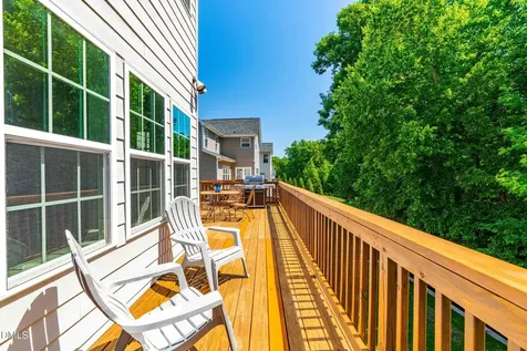 2061 Pineola Bog Trail Apex NC 27502
