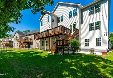 2061 Pineola Bog Trail Apex NC 27502