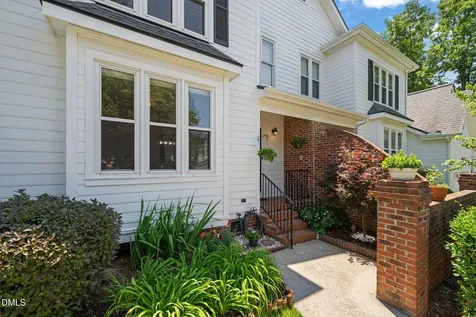 324 Vinca Circle Cary NC 27513