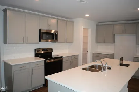 844 Bellewood Gardens Drive Angier NC 27501