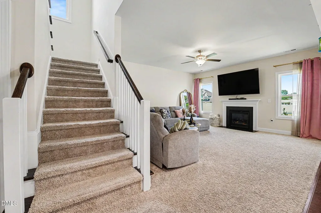 17 Barton Bay Lane Clayton NC 27520