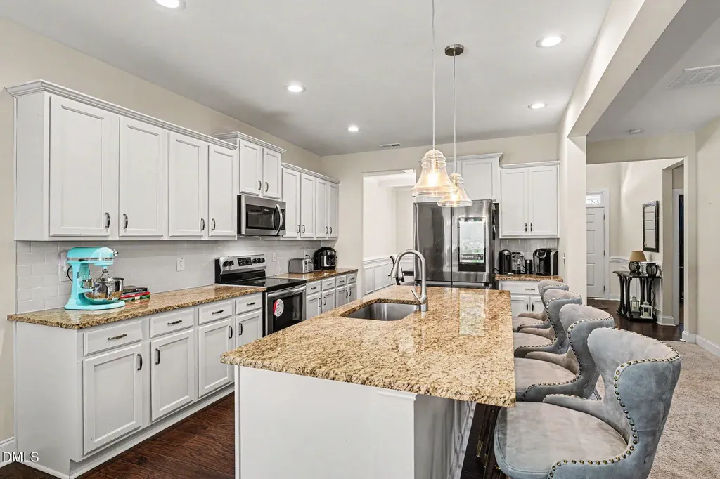 17 Barton Bay Lane Clayton NC 27520