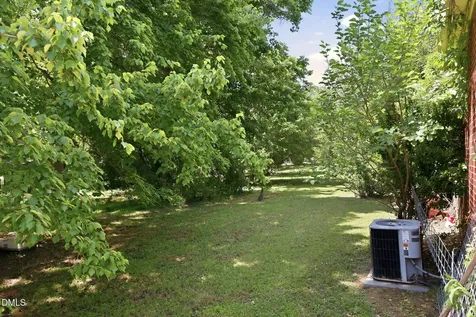 1315 Alpha Road Henderson NC 27536