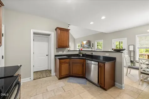 304 Quail Hollow Sanford NC 27332
