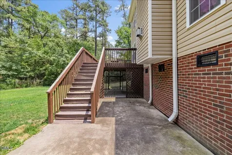 304 Quail Hollow Sanford NC 27332
