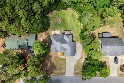 304 Quail Hollow Sanford NC 27332