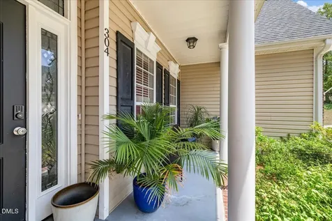 304 Quail Hollow Sanford NC 27332
