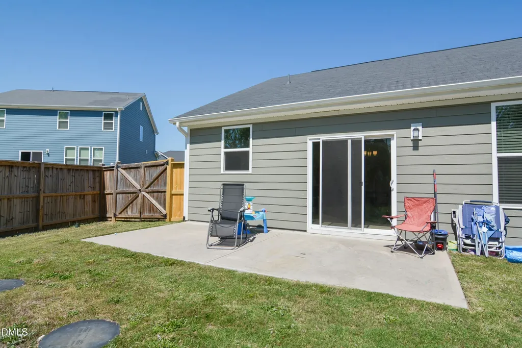 22 Mcintosh Court Fuquay Varina NC 27526