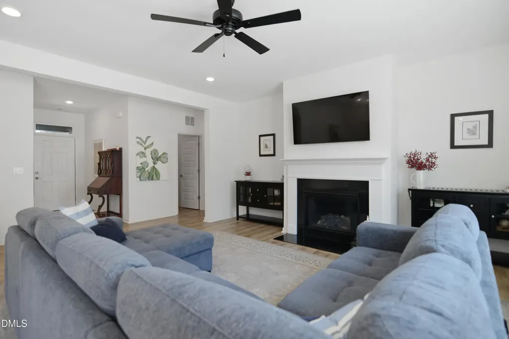 22 Mcintosh Court Fuquay Varina NC 27526