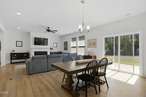 22 Mcintosh Court Fuquay Varina NC 27526