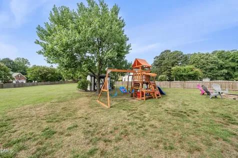 6001 Glennevis Lane Wendell NC 27591