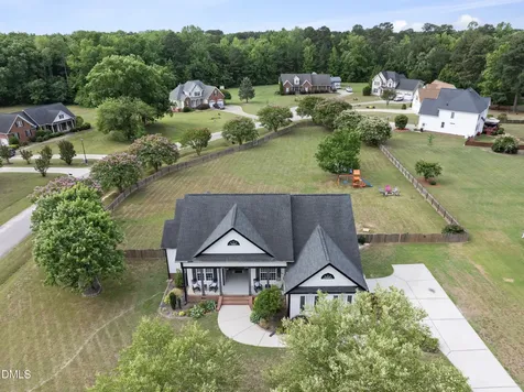 6001 Glennevis Lane Wendell NC 27591