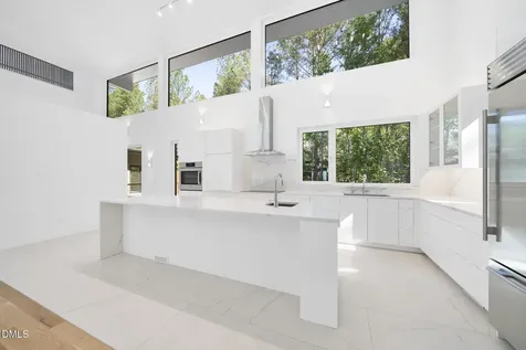 4637 Array Drive Chapel Hill NC 27516