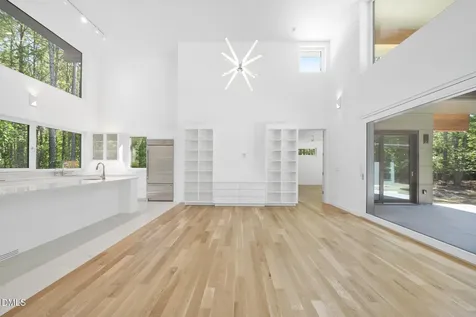 4637 Array Drive Chapel Hill NC 27516