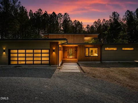 4637 Array Drive Chapel Hill NC 27516