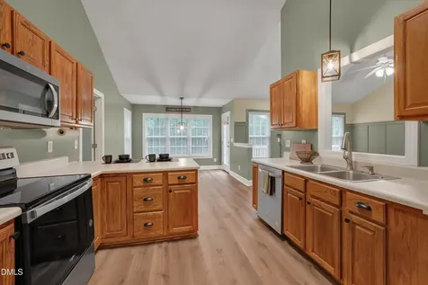 131 N Cobble Creek Drive Henderson NC 27537