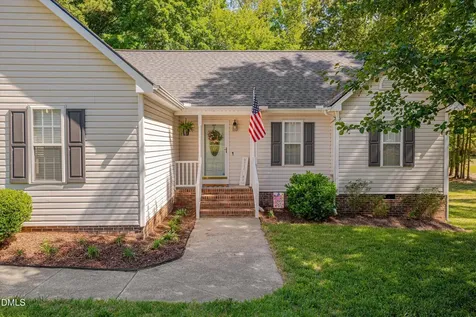 131 N Cobble Creek Drive Henderson NC 27537
