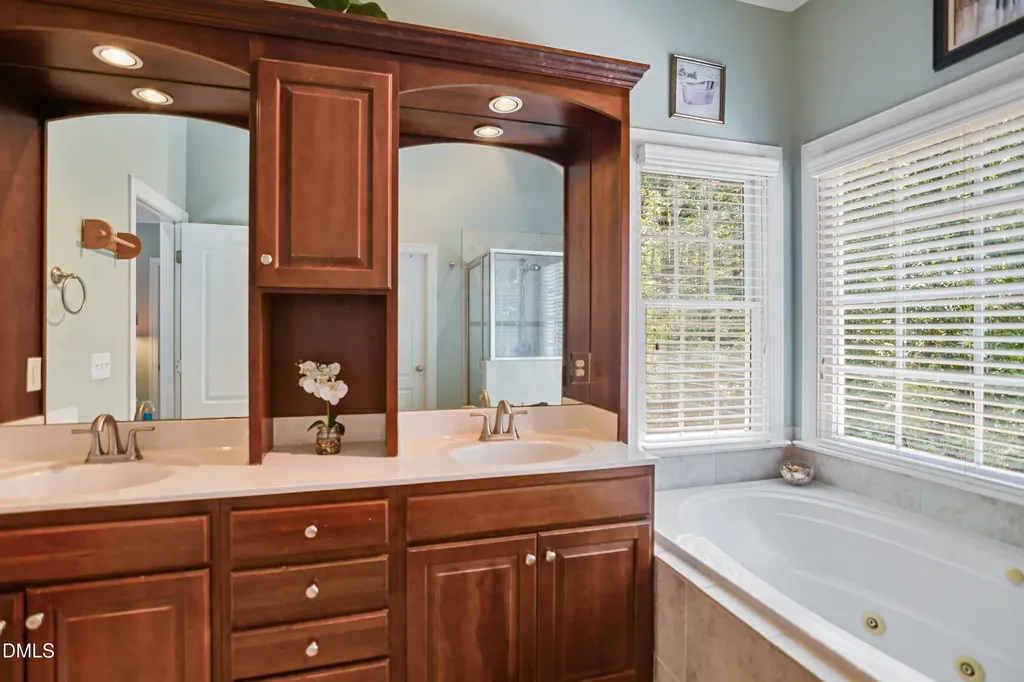 8488 Falkirk Ridge Court Wake Forest NC 27587
