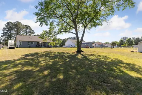 2430 Bay Valley Road Kenly NC 27542