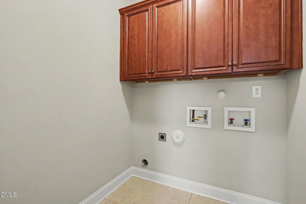 296 Easy Wind Lane Garner NC 27529