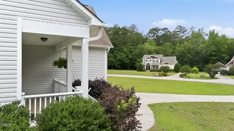 92 Poston Court Benson NC 27504
