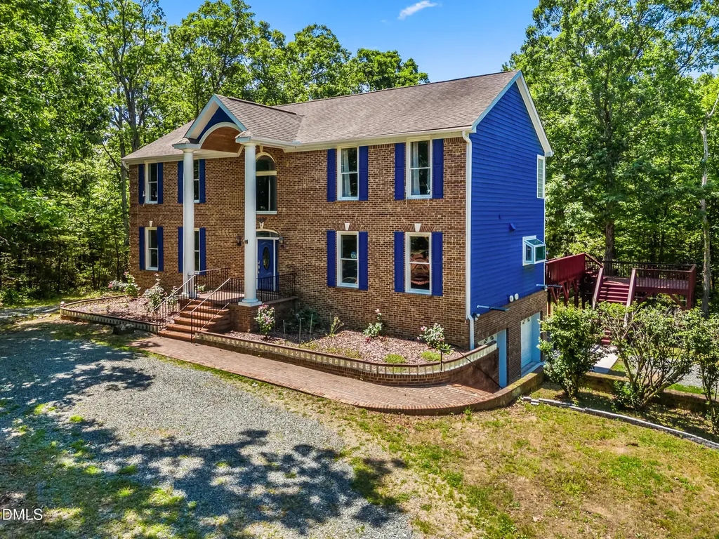 5223 Margon Place Hillsborough NC 27278