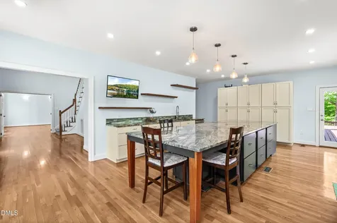 5223 Margon Place Hillsborough NC 27278