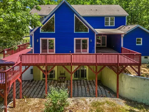 5223 Margon Place Hillsborough NC 27278