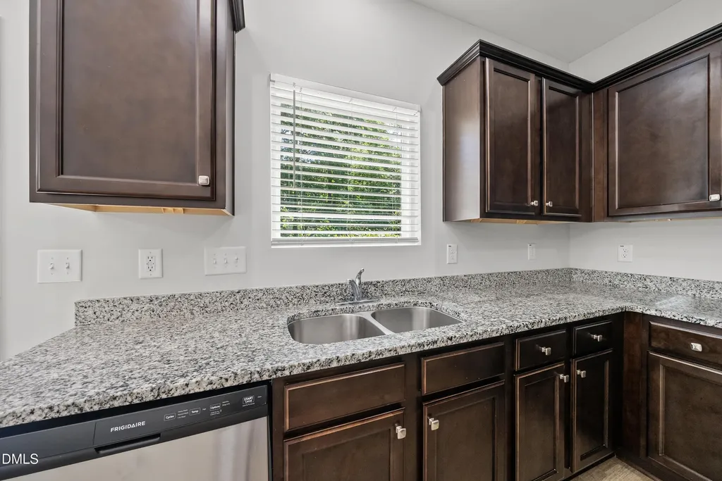 2816 Elsa Drive Raleigh NC 27610