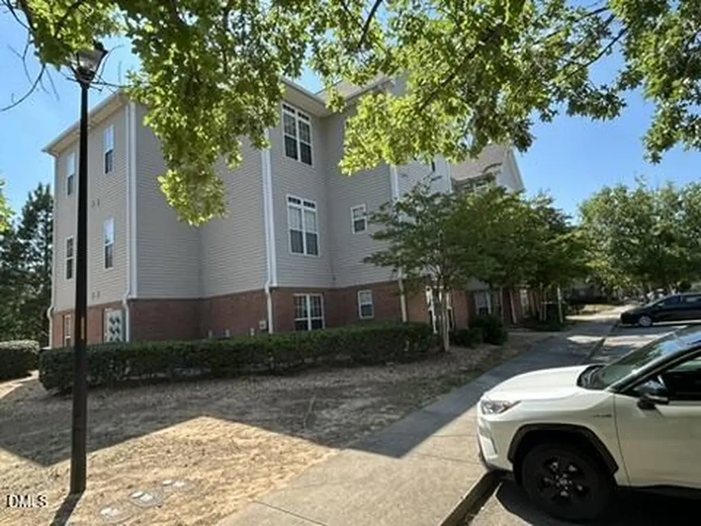 2510 Friedland Place Raleigh NC 27617